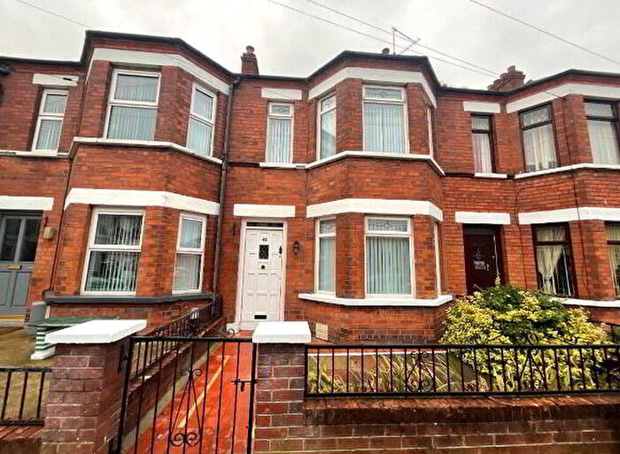 3 Bedroom Mid Terraced House To Rent In Manor Street, Belfast, BT14