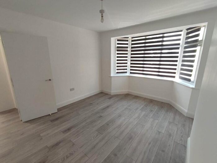 2 Bedroom Apartment To Rent In Mill Lane, Romford, London, RM6