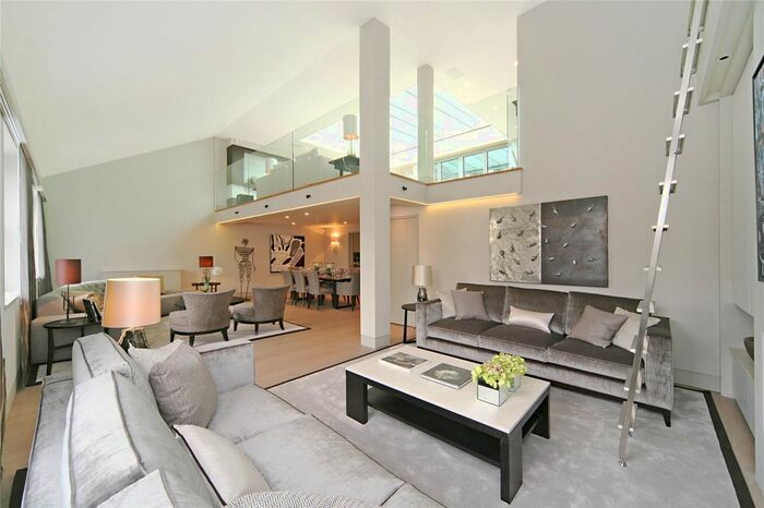 4 Bedroom Flat To Rent In Princes Gate, South Kensington, London, SW7