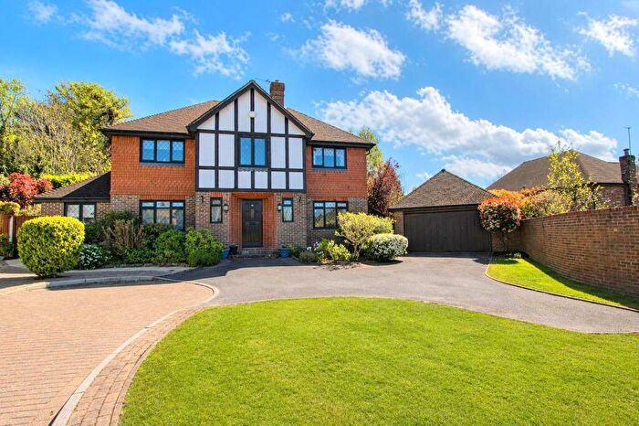 5 Bedroom Detached House For Sale In Wellfield Gardens, Carshalton Beeches, SM5