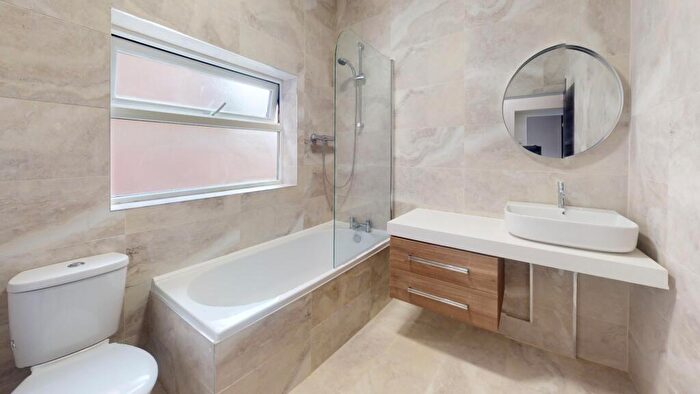 2 Bedroom Flat For Sale In St. Vincent Street, South Shields, NE33