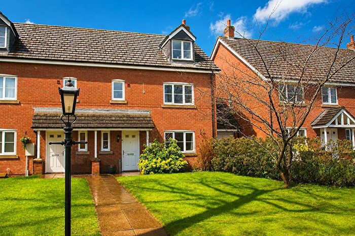 4 Bedroom Terraced House For Sale In Church Walk, Chasetown, WS7