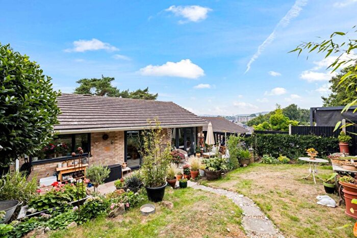 2 Bedroom Detached House For Sale In Southernwood Rise, Folkestone, CT20