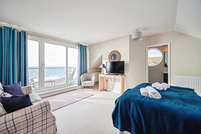 5 Bedroom Semi-Detached House For Sale In Meath Close, Hayling Island, Hampshire, PO11