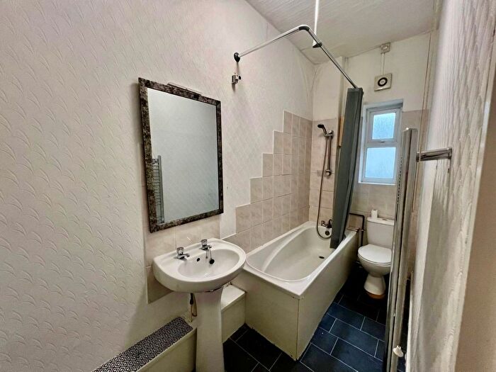 2 Bedroom End Terrace House To Rent In Jameson Street, Blackpool, FY1