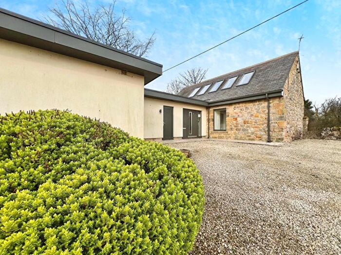 3 Bedroom Barn Conversion For Sale In North Side, Kirkheaton, NE19