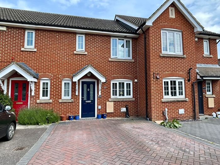 3 Bedroom Terraced House For Sale In Tansey End, Biggleswade, SG18