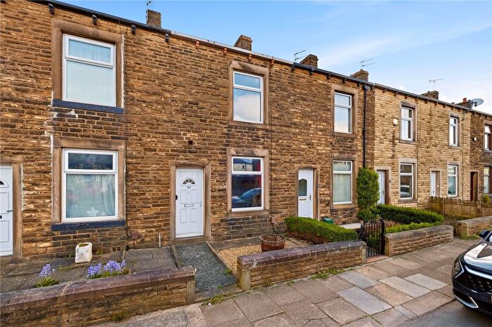 2 Bedroom Terraced House For Sale In Langroyd Road, Colne, Lancashire, BB8