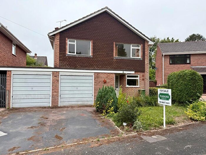 4 Bedroom Detached House For Sale In Hedge End, Southampton, SO30