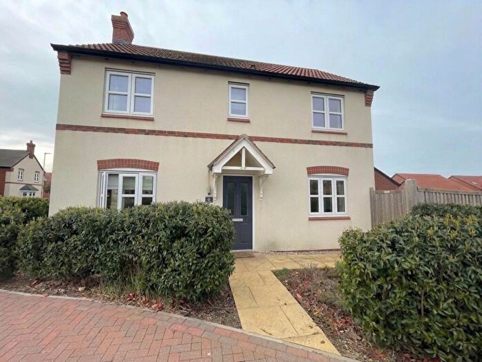 3 Bedroom Detached House To Rent In Calcraft Drive, Bottesford, NG13