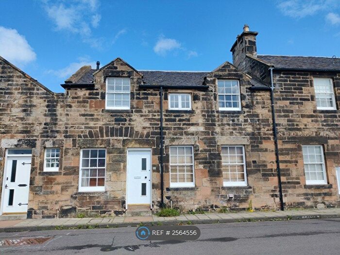 2 Bedroom Terraced House To Rent In Harbour Place, Burntisland, KY3