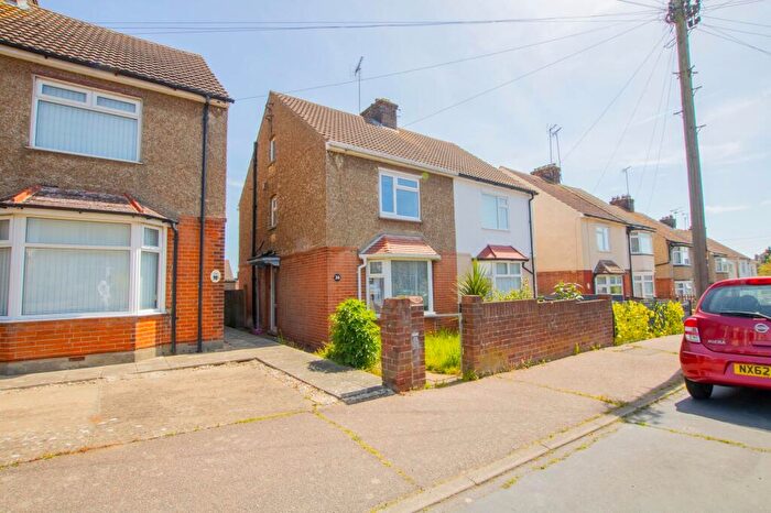 2 Bedroom Semi-Detached House For Sale In Lime Avenue, Harwich, CO12