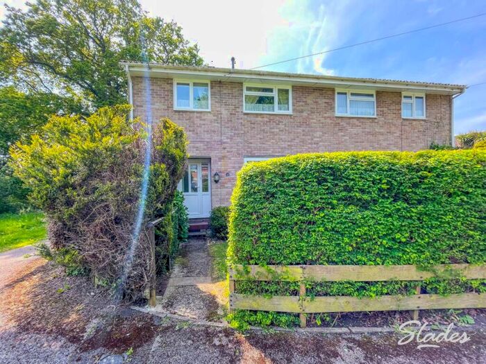 4 Bedroom End Of Terrace House To Rent In Cowleys Road, Burton, Christchurch, BH23