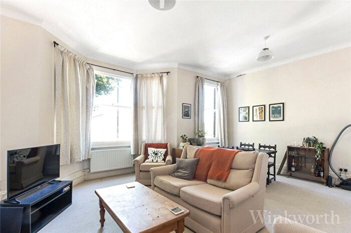 3 Bedroom Detached House To Rent In Jerningham Road, London, SE14
