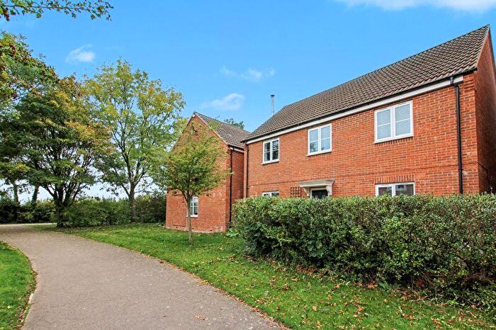 4 Bedroom Detached House For Sale In Bluebell Walk, Witham St Hughs, Lincoln, LN6