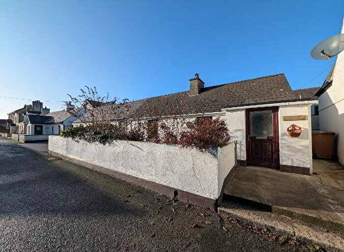 1 Bedroom Semi-detached Bungalows For Sale In Shore Road, Annalong, BT34