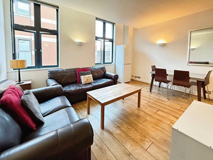 3 Bedroom Flat To Rent In Park Row, Leeds, Uk, LS1