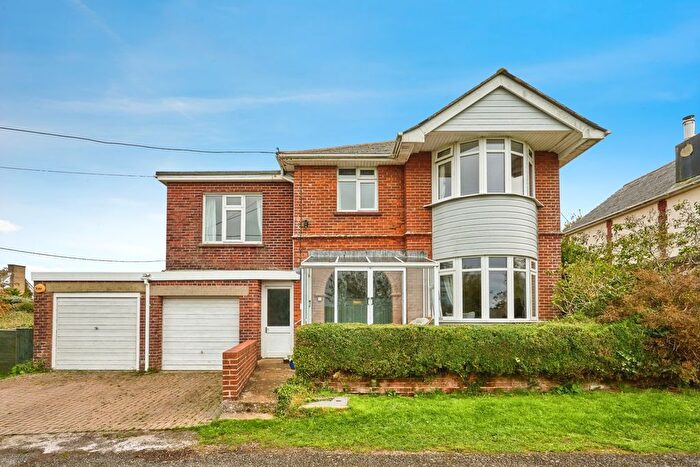 4 Bedroom Detached House For Sale In Staplers Road, Newport, Isle Of Wight, PO30