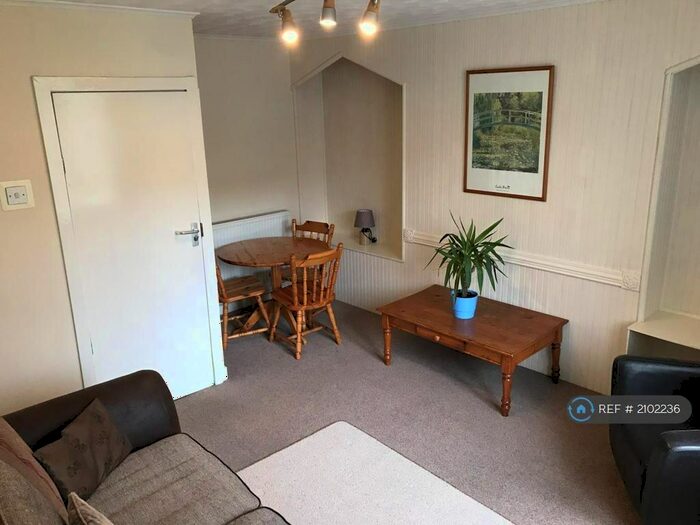 2 Bedroom Flat To Rent In Seaton Road, Aberdeen, AB24