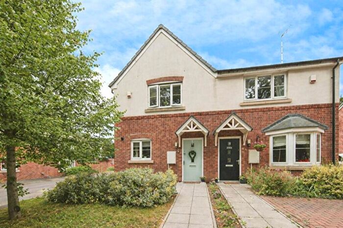 2 Bedroom Semi Detached House For Sale In Duggins Lane, Coventry, CV4