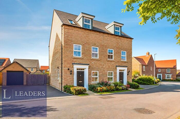 3 Bedroom Semi-Detached House For Sale In Rawlinson Chase, Halstead, Essex, CO9