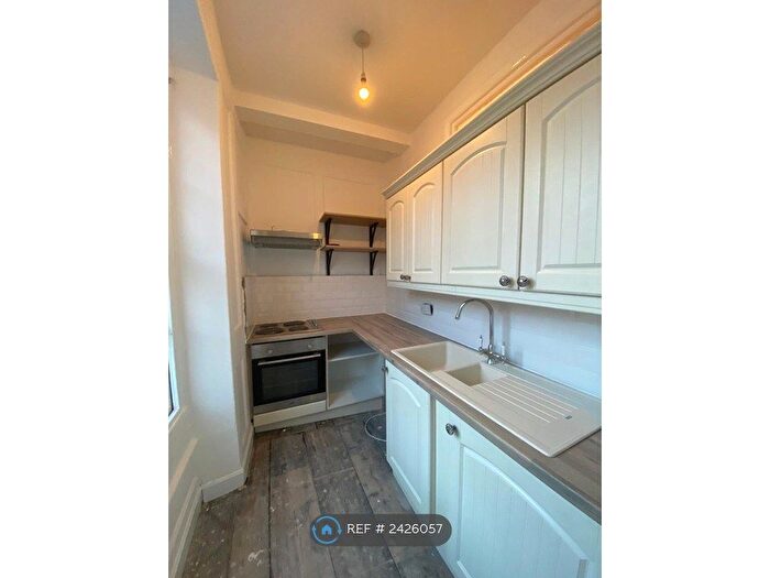 1 Bedroom Flat To Rent In High Street, Ramsgate, CT11