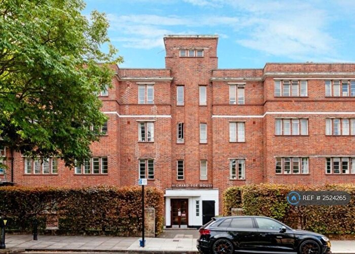 3 Bedroom Flat To Rent In Richard Fox House, London, N4