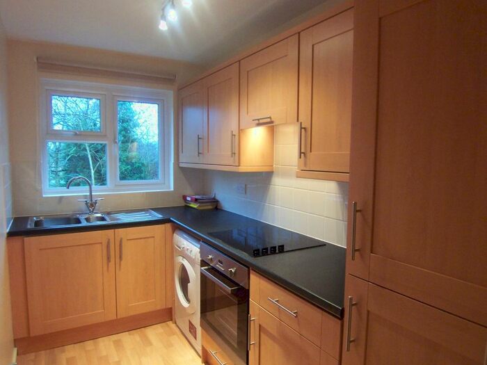 1 Bedroom Apartment To Rent In Sturt Court, Merrow Park, GU4