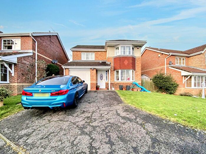 4 Bedroom Detached House For Sale In Beverley Way, Peterlee, Durham, SR8