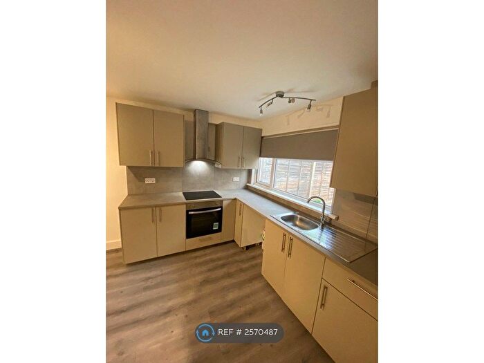3 Bedroom Semi-Detached House To Rent In Northolt Avenue, Bishop's Stortford, CM23