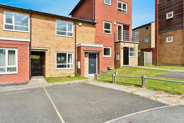 2 Bedroom Terraced House For Sale In Park Grange Rise, Sheffield, South Yorkshire, S2