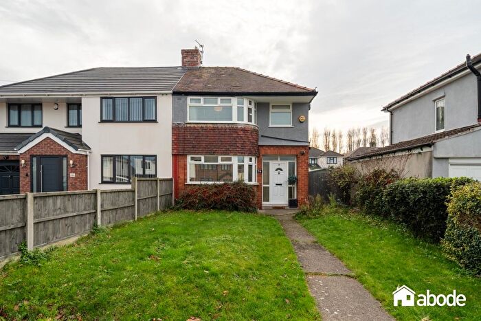 3 Bedroom Semi Detached House For Sale In Aintree Lane, Old Roan, Liverpool, L10