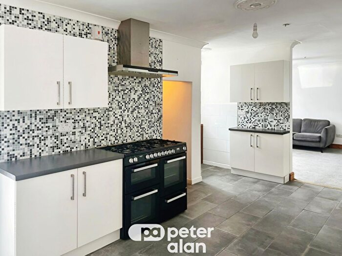 2 Bedroom Property To Rent In Waun Bant Road, Kenfig Hill, Bridgend, CF33