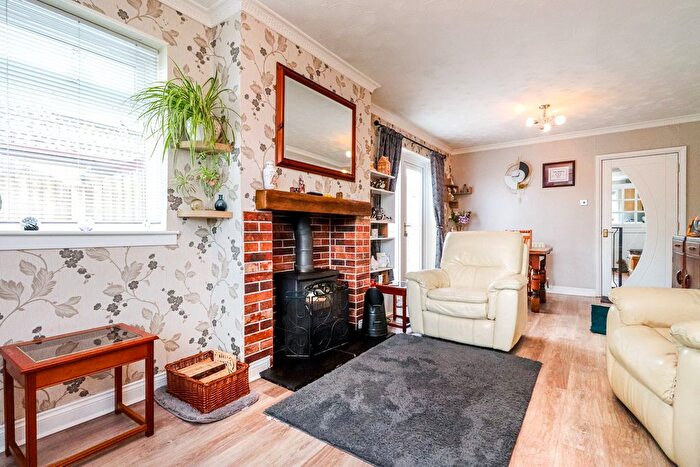 2 Bedroom Detached Bungalow For Sale In Thurstonfield, Carlisle, CA5