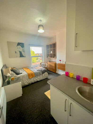 Studio To Rent In Newnham Road, Stoke, Coventry, CV1