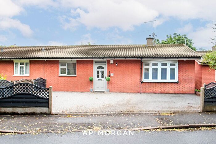 2 Bedroom Bungalow For Sale In Dolphin Road, Abbeydale, Redditch, Worcestershire, B98