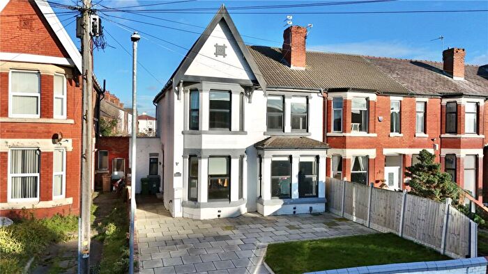 3 Bedroom End Of Terrace House For Sale In Serpentine Road, Wallasey, Merseyside, CH44