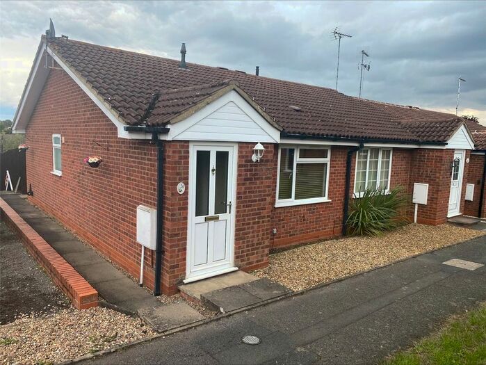 1 Bedroom Bungalow To Rent In Cheddar Close, Northampton, NN5