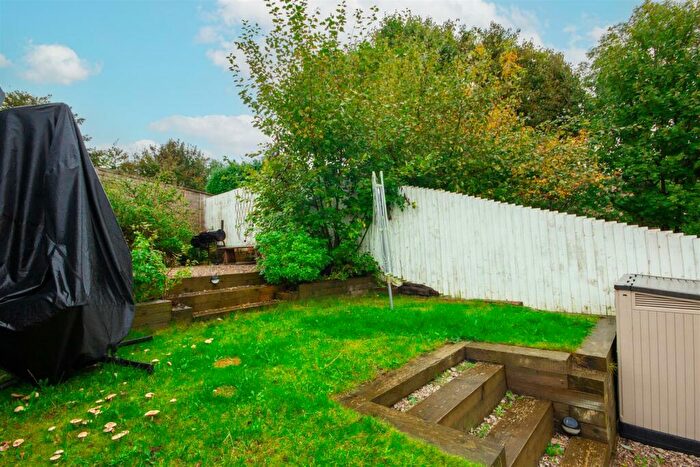 3 Bedroom Town House For Sale In Elvington Close, Congleton, Cheshire, CW12