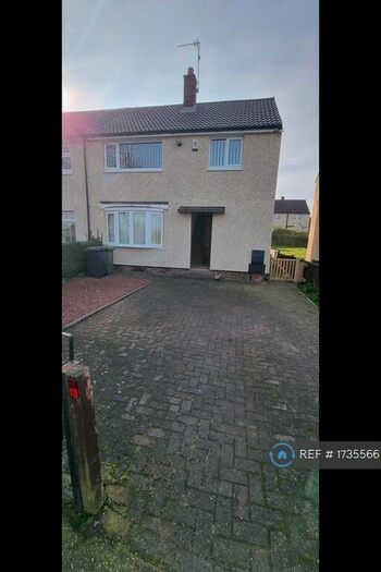 3 Bedroom End Of Terrace House To Rent In Broomhouse Road, Prudhoe, NE42