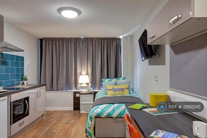 Studio To Rent In Queen St, Sheffield, S1