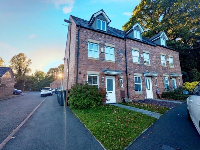 3 Bedroom Town House To Rent In Old Dryburn Way, Durham, DH1