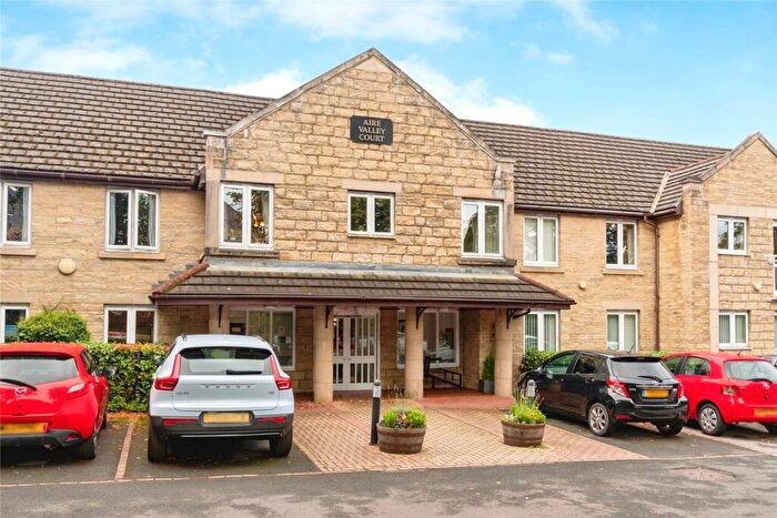 1 Bedroom Apartment For Sale In Aire Valley Court, Bingley, BD16