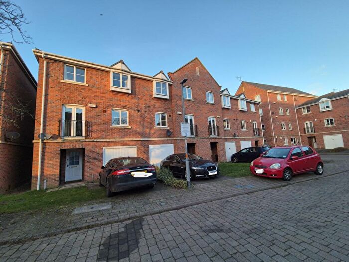 4 Bedroom Town House To Rent In Henry Bird Court, Far Cotton, Northampton, NN4