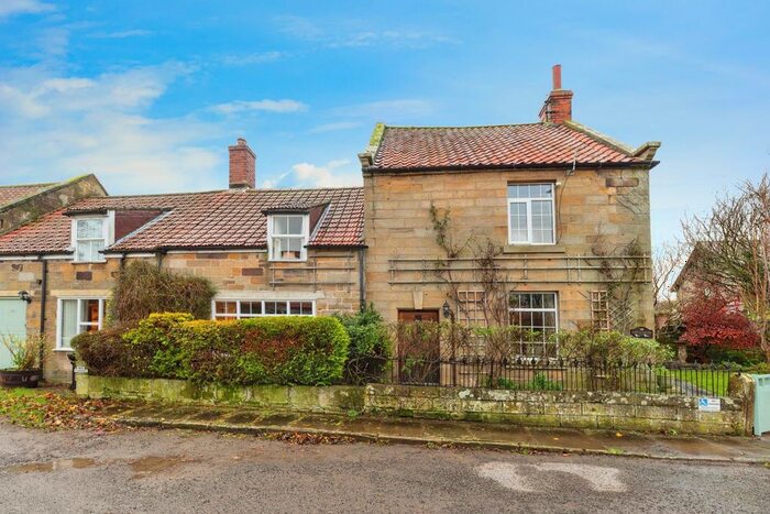 4 Bedroom Semi-Detached House For Sale In Lealholm, Whitby, YO21