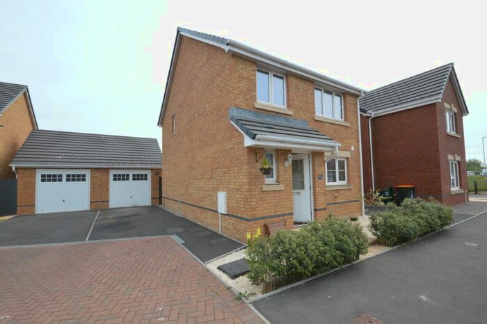 3 Bedroom Detached House To Rent In Monmouth Castle Drive, Newport, NP20