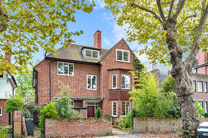 2 Bedroom Flat To Rent In Barrowgate Road, London, W4