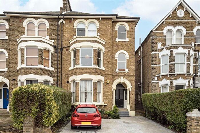 3 Bedroom Flat For Sale In Breakspears Road, Brockley, SE4