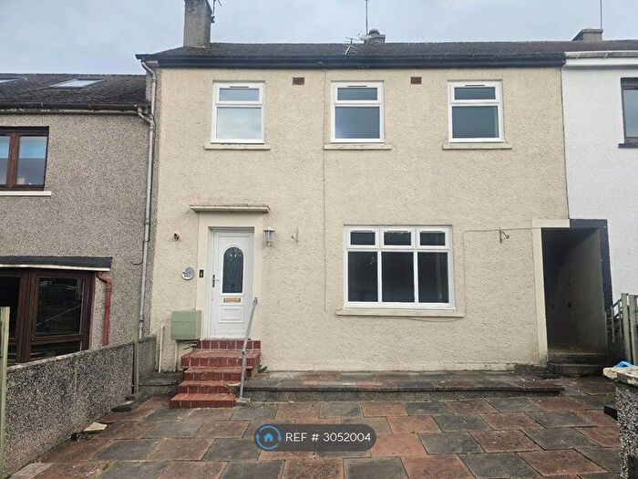 3 Bedroom Terraced House To Rent In Davidson Drive, Aberdeen, AB16
