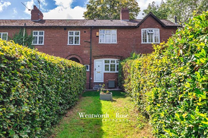 2 Bedroom Terraced House To Rent In The Square, Harborne, Birmingham, B17
